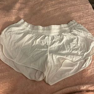 Lululemon Hotty hot shorts size 8